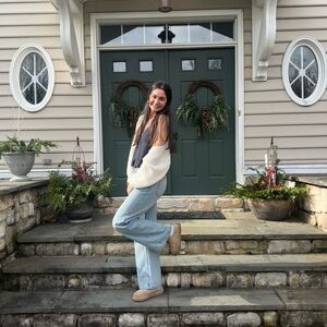 Meet your Posher, Sofi